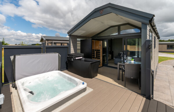 Image of the Oasis spa lodge 