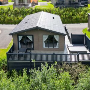 Victory Beechwood Exterior shot of lodge 3