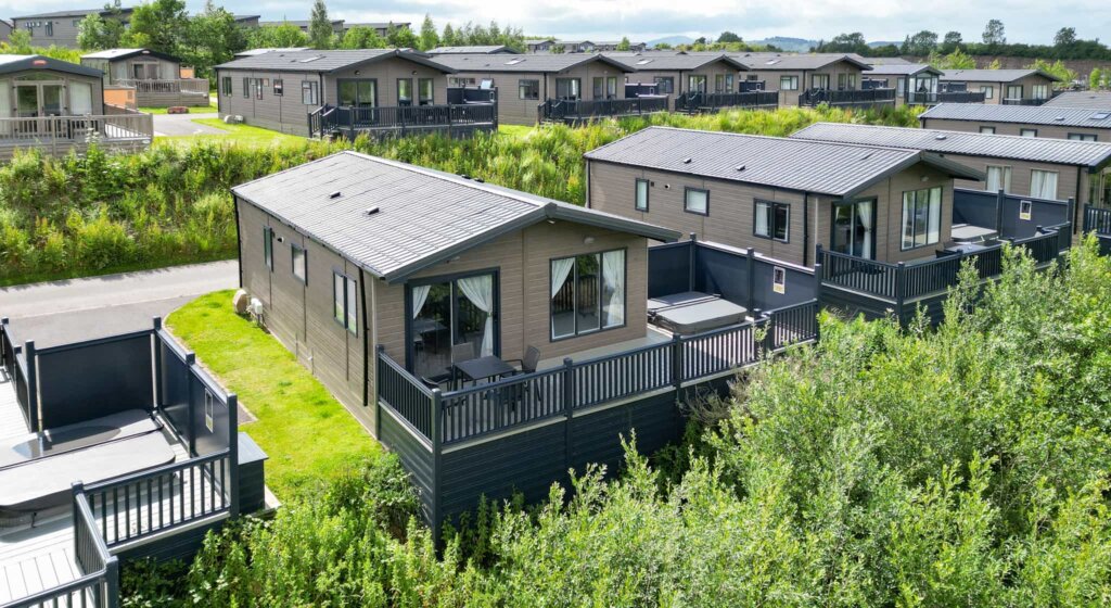 Victory Beechwood Exterior shot of lodge 2